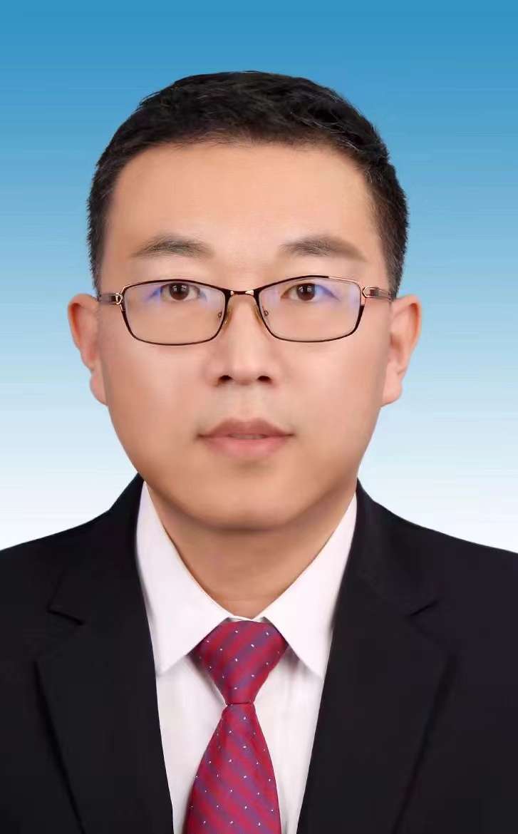 国世龙